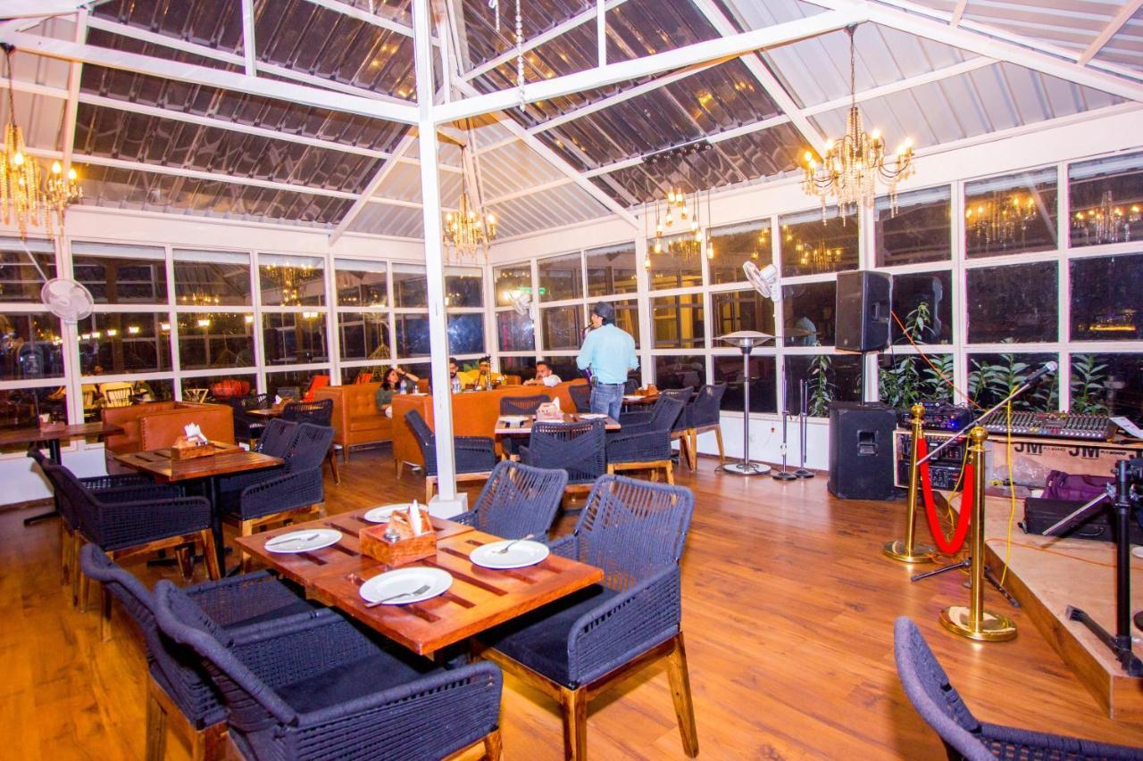 Paradise-The Whitehouse Cafe Manāli Zewnętrze zdjęcie